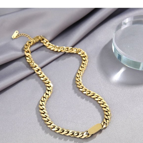 NEW 18K Gold Plated Chunky Chain Necklace - Picture 3 of 7